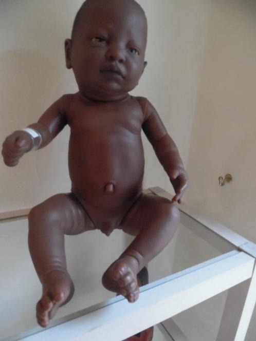 Jongen etalage babypop, Hobby en Vrije tijd, Naaien en Fournituren, Zo goed als nieuw, Ophalen