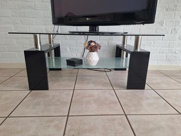 Glazen TV meubel of salontafel.  beschikbaar voor biedingen