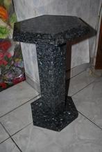 piedestal zuil in graniet, Ophalen