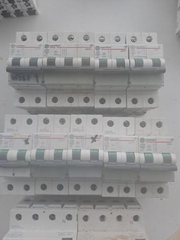 Zekering automaat differentieel contactor beschikbaar voor biedingen