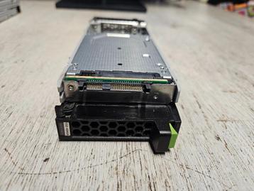 Fujitsu CA07670-E673 DX S3 MLC SSD 2.5 400GB SAS3 12G beschikbaar voor biedingen