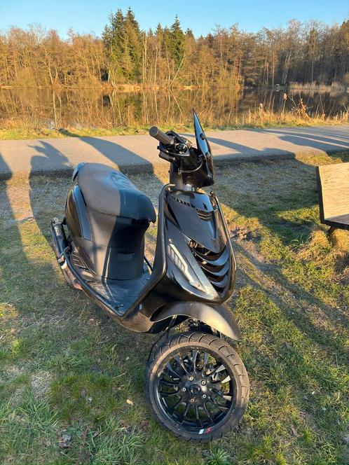 Piaggio zip 2t 70cc stage 1 a klasse, Fietsen en Brommers, Brommeronderdelen | Scooters, Nieuw, Piaggio, Frame, Ophalen