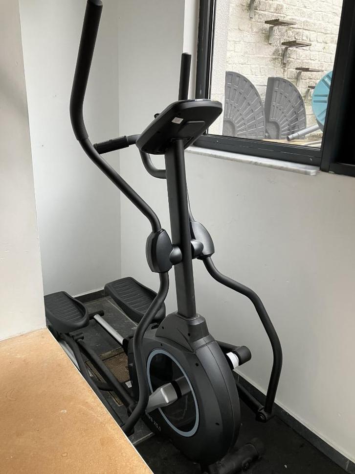 Crosstrainer Taurus X5.1, Sport en Fitness, Fitnessapparatuur, Zo goed als nieuw, Crosstrainer, Armen, Benen, Borst, Buik, Rug