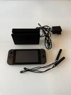 Nintendo switch grijs console spelcomputer krasvrij scherm, Games en Spelcomputers, Ophalen, Zo goed als nieuw