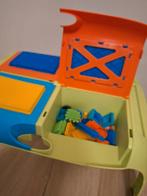 Bloko tafeltje met bouwblokken, Ophalen