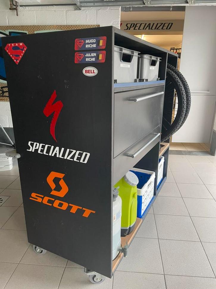 Meuble atelier outillage vélo, Fietsen en Brommers, Fietsaccessoires | Overige Fietsaccessoires, Zo goed als nieuw, Ophalen