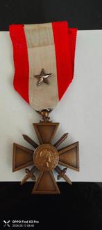 Médaille croix de guerre T O E, Collections, Enlèvement ou Envoi