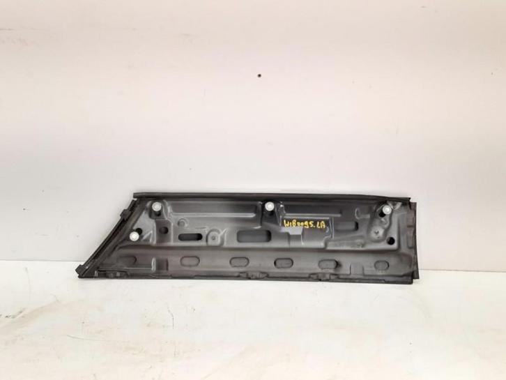 DIVERSEN Portierlijst Mazda 5 (CR19) (01-2004/05-2010), Auto-onderdelen, Overige Auto-onderdelen, Mazda, Gebruikt