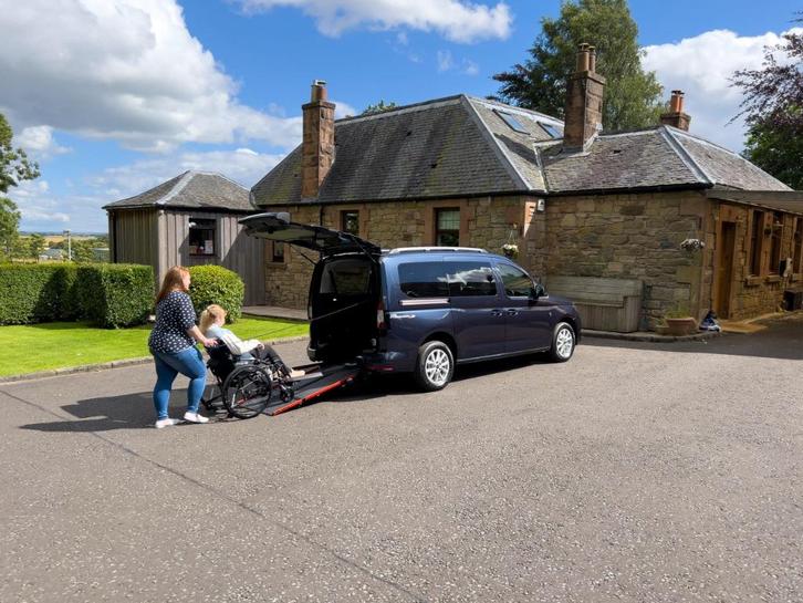 Ford Tourneo Connect PMR, Auto's, Ford, Particulier, Tourneo Connect, Aangepast voor mindervaliden, ABS, Achteruitrijcamera, Adaptive Cruise Control