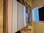 Bed met matras + 2 nachtkastjes en commode, Huis en Inrichting, Slaapkamer | Bedden, Ophalen, Tweepersoons, 180 cm, 200 cm