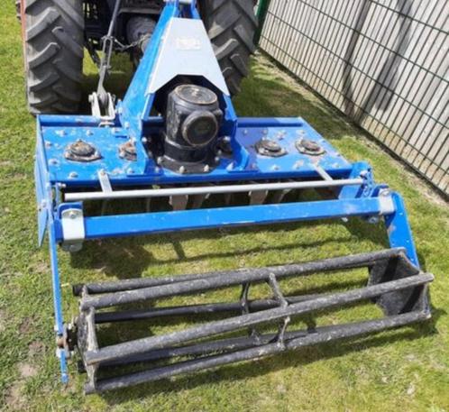 Te huur: Rotoreg 1m30 voor tractor + andere werktuigen, Jardin & Terrasse, Gazon & Gazon artificiel, Herbe, 20 m² ou plus, Enlèvement ou Envoi