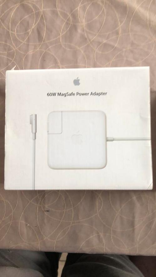 Apple MagSafe Power Adapter 60W, EU, Computers en Software, Laptop-opladers, Zo goed als nieuw, Ophalen