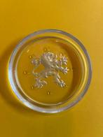 KRISTALLEN ONDERZETTER VAL SAINT LAMBERT “LEEUW”, Antiek en Kunst, Ophalen of Verzenden