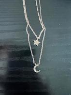 Ketting met maan en ster, Handtassen en Accessoires, Kettingen, Overige materialen, Verstelbaar, Ophalen of Verzenden, Zo goed als nieuw