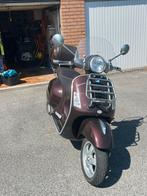 Vespa gts300 bruine kleur, Fietsen en Brommers, Scooters | Vespa, Ophalen, Zo goed als nieuw, Benzine, 300 cc