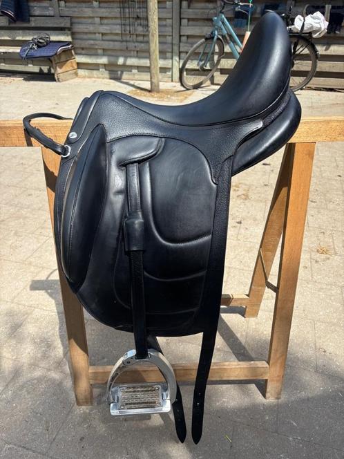Devoucoux Harmonie S, Dieren en Toebehoren, Paarden en Pony's | Zadels, Zo goed als nieuw, Dressuur, Ophalen