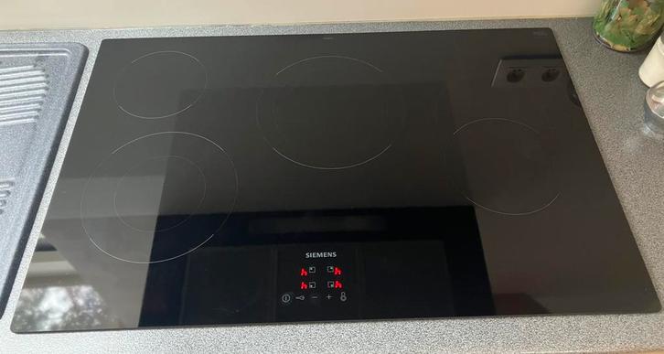 Taque vitrocéramique sous garantie Siemens, Electroménager, Tables de cuisson, Utilisé, Encastré, 4 zones de cuisson, Enlèvement