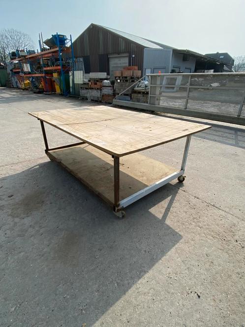 Werktafel op wielen, Doe-het-zelf en Bouw, Werkbanken, Ophalen