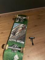 Skateboard +gratis skatetool, Sports & Fitness, Enlèvement ou Envoi, Comme neuf, Skateboard