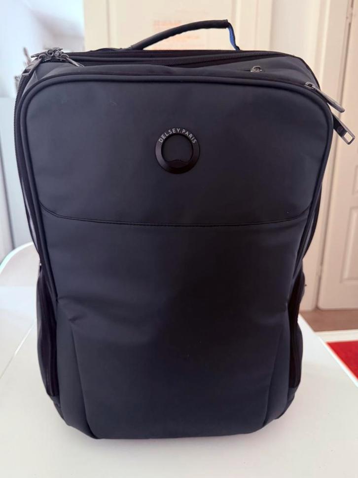 Valies DELSEY PARIS te koop in perfecte staat!, Handtassen en Accessoires, Tassen | Reistassen en Weekendtassen, Zo goed als nieuw