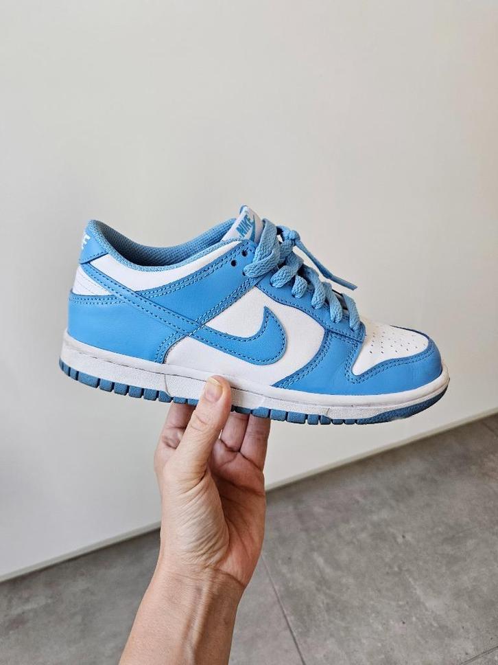 Nike Dunk Low University Blue UNC, maat 36,5, Kleding | Dames, Schoenen, Zo goed als nieuw, Sneakers, Blauw, Ophalen of Verzenden