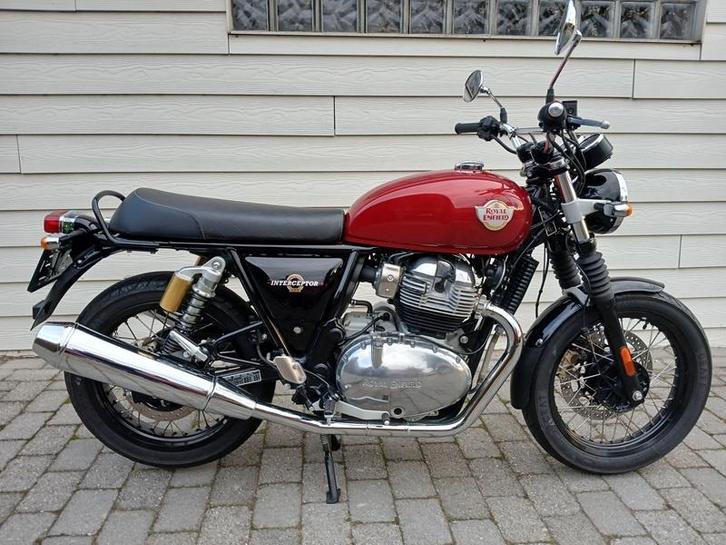 royal enfield 650 interceptor 4000 km met keuring, Motoren, Motoren | Royal Enfield, Particulier, Naked bike, 12 t/m 35 kW, Minimaal motorrijbewijs A2