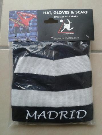 setje muts sjaal handschoenen madrid spanje 4-12 jaar beschikbaar voor biedingen