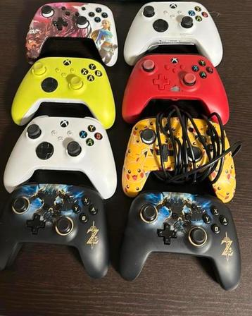 Controllers xbox en nintendo switch beschikbaar voor biedingen