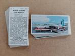 Wings across the World complete set 24 chromos vliegtuigen, Verzamelen, Foto's en Prenten, Ophalen of Verzenden, 1960 tot 1980