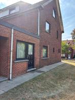 Huis te koop nabij het centrum Genk, Genk, 5 kamers, Genk
