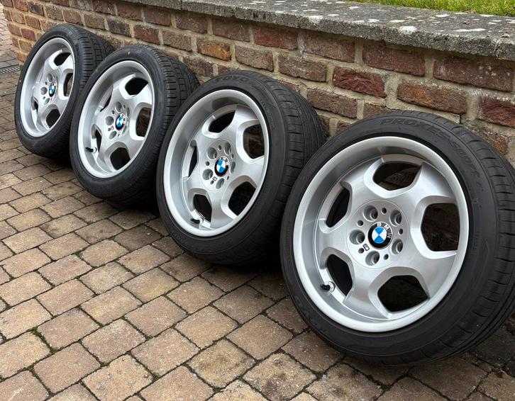 Jante BMW M3 E36 ( 23M ) état neuf !!!, Autos : Pièces & Accessoires, Pneus & Jantes, Pneu(s), Pneus été, 17 pouces, 225 mm, Neuf