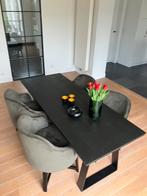 Low dining table met draai kuipzetels van Charell., Huis en Inrichting, Complete eetkamers, Ophalen of Verzenden, Zo goed als nieuw
