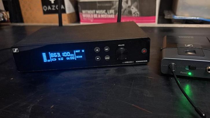 Émetteur-récepteur micro sans fil Sennheiser XSW 2, Musique & Instruments, Microphones, Comme neuf, Micro chant, Sans fil, Enlèvement