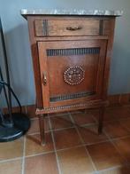 ancienne table de nuit, Enlèvement