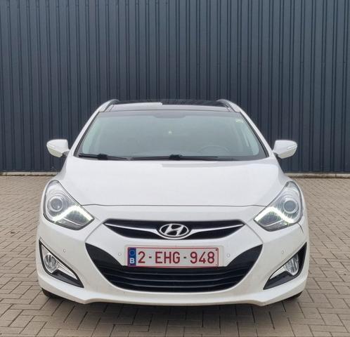 Hyundai i40 1.7 CRDI, Autos, Hyundai, Particulier, i40, Toit ouvrant, Toit panoramique, Électrique, Automatique, Enlèvement