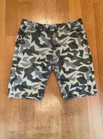zomershort maat 140/ 10 jaar, Ophalen of Verzenden, Zo goed als nieuw, Jongen, Broek