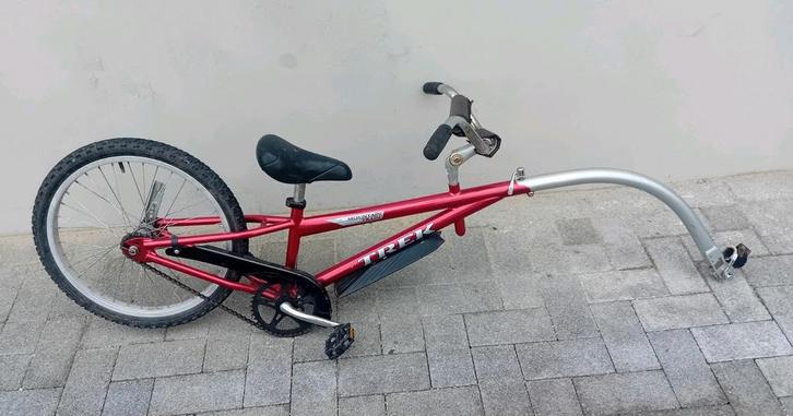 Aanhangfiets Trek 20inch, Fietsen en Brommers, Fietsaccessoires | Aanhangwagens en Karren, Gebruikt, Aanhangfiets, Opvouwbaar