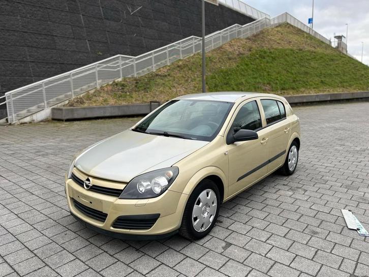 Opel Astra H 1.4i Benzine Airco Export, Autos, Opel, Entreprise, Achat, Astra, ABS, Airbags, Air conditionné, Ordinateur de bord
