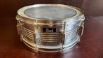 Pearl snaredrum Taiwan, Ophalen, Pearl