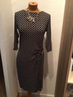 Kleedje, zwart/wit . Maat 38/40, PETER HAHN, Kleding | Dames, Overige kleuren, Zo goed als nieuw, PETER HAHN, Onder de knie