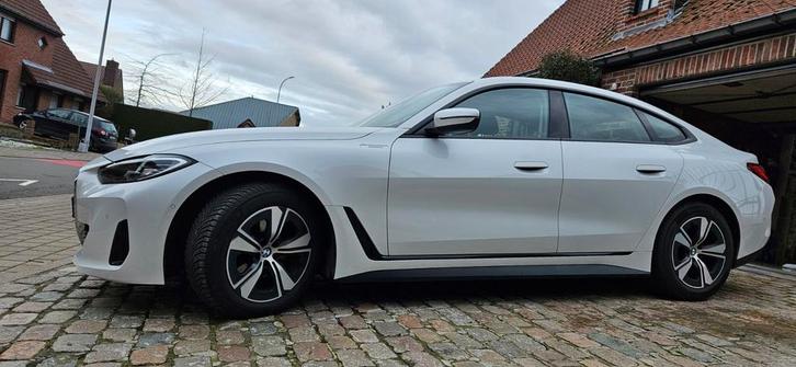 BMW 4 Gran Coupé 420d, Auto's, BMW, Particulier, 4 Reeks Gran Coupé, Trekhaak, Diesel, Euro 6, Coupé, 5 deurs, Automaat, Wit, Leder
