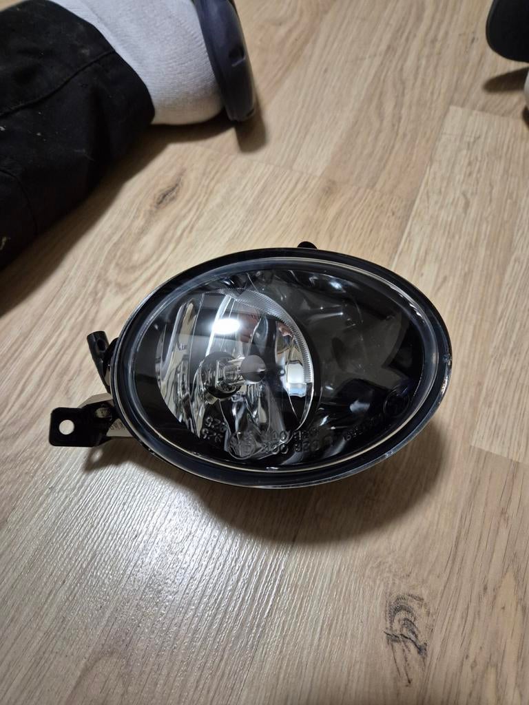 Anti brouillard  VW GOLF 6, Autos : Pièces & Accessoires, Enlèvement