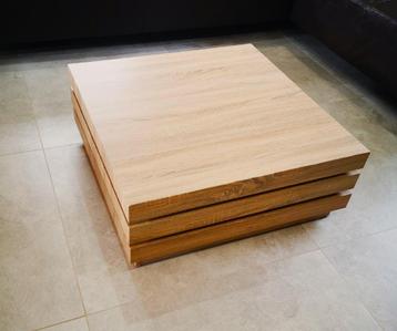 Table de salon moderne en bois 80 x 80 cm NEUVE beschikbaar voor biedingen