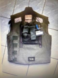 gilet Anglais pare balles  mark2, Collections, Objets militaires | Général, Armée de terre, Enlèvement ou Envoi