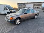 MERCEDES 230E 2.3 BENZINE, Automaat, 2300 cc, Bedrijf, 5 zetels