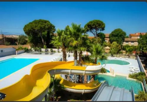 Vends mobile  home dans camping, au Cap d’Agde, Caravans en Kamperen, Stacaravans, meer dan 6, Ophalen