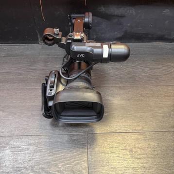 JVC GY-HM850E | Full HD | shoulder-mount ENG/studio camcorde beschikbaar voor biedingen