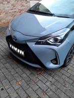 ATTENDU TOYOTA Yaris Hybride Bicolore, Autos, Argent ou Gris, Euro 6, Entreprise, Entretenue par le concessionnaire