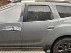PORTIER LINKS ACHTER Dacia Duster (SR) (|821015014R|), Auto-onderdelen, Carrosserie, Gebruikt, Links, Dacia, Deur