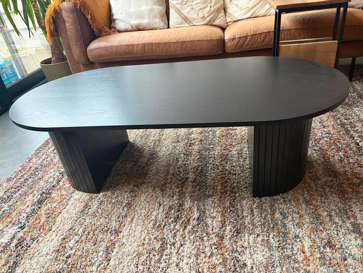 Zwarte salontafel, Maison & Meubles, Tables | Tables de salon, Utilisé, 50 à 100 cm, 100 à 150 cm, Ovale, Autres matériaux, Enlèvement